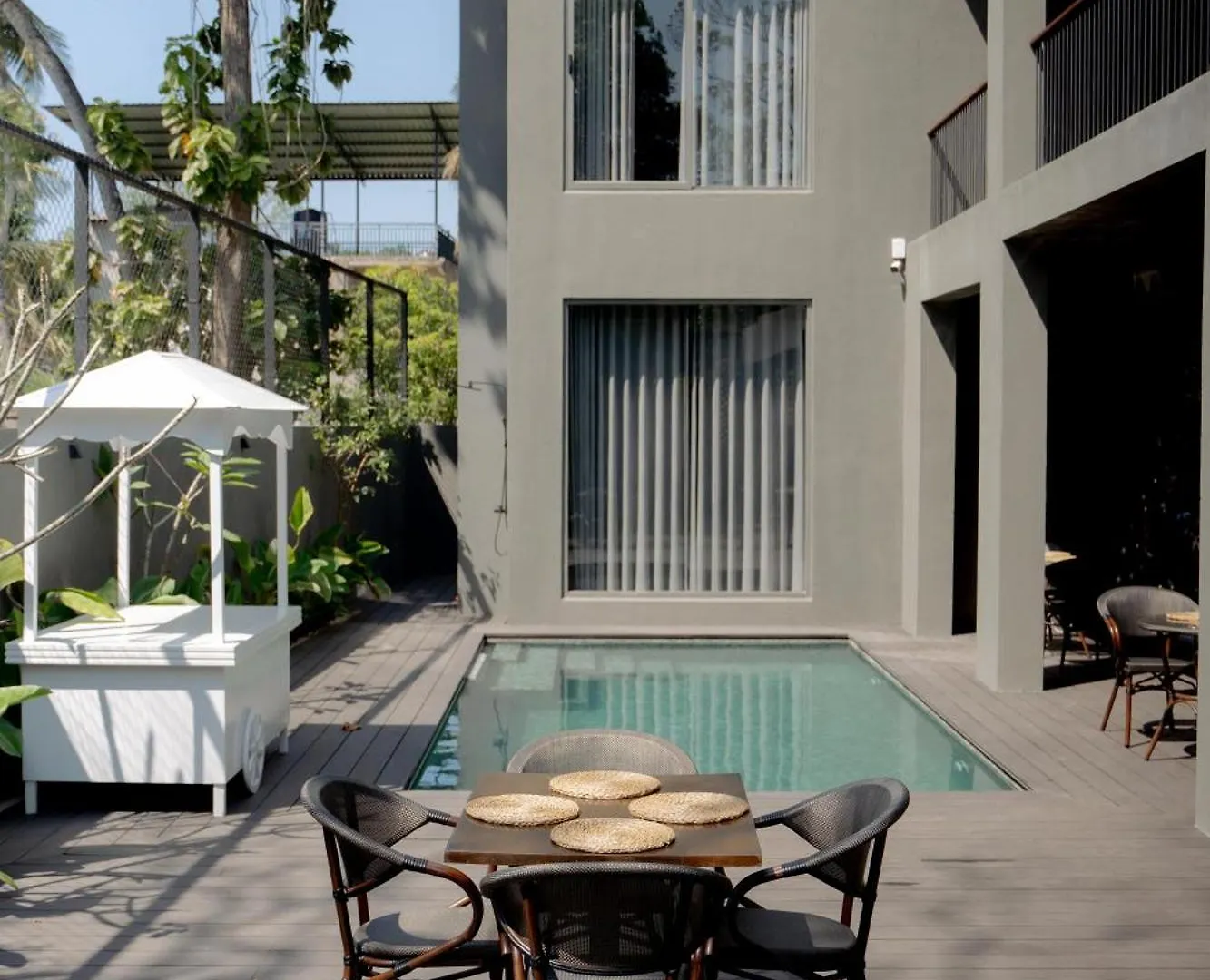 Bohemian Nest Hotel Negombo
