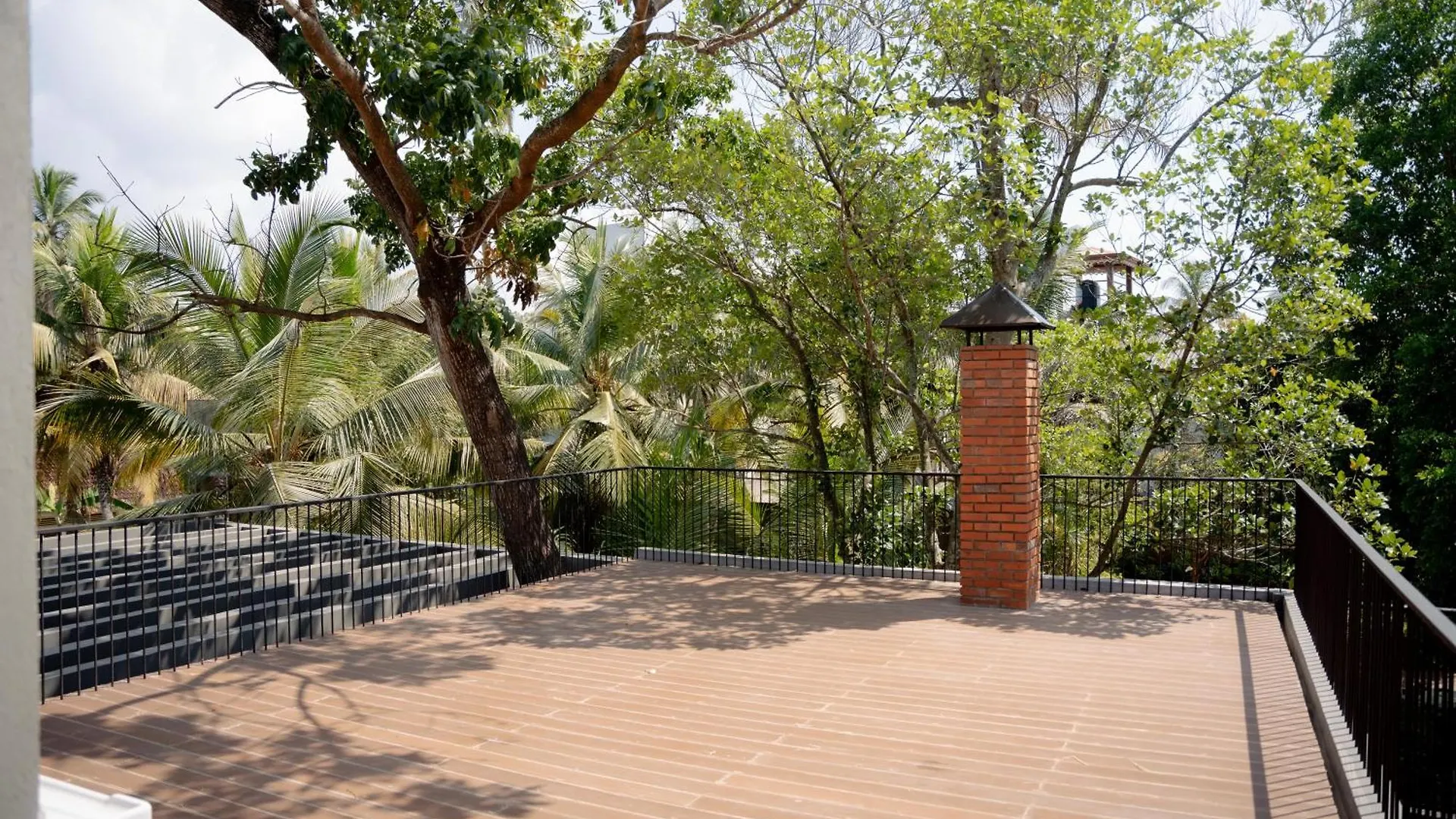 Bohemian Nest Hotel Negombo