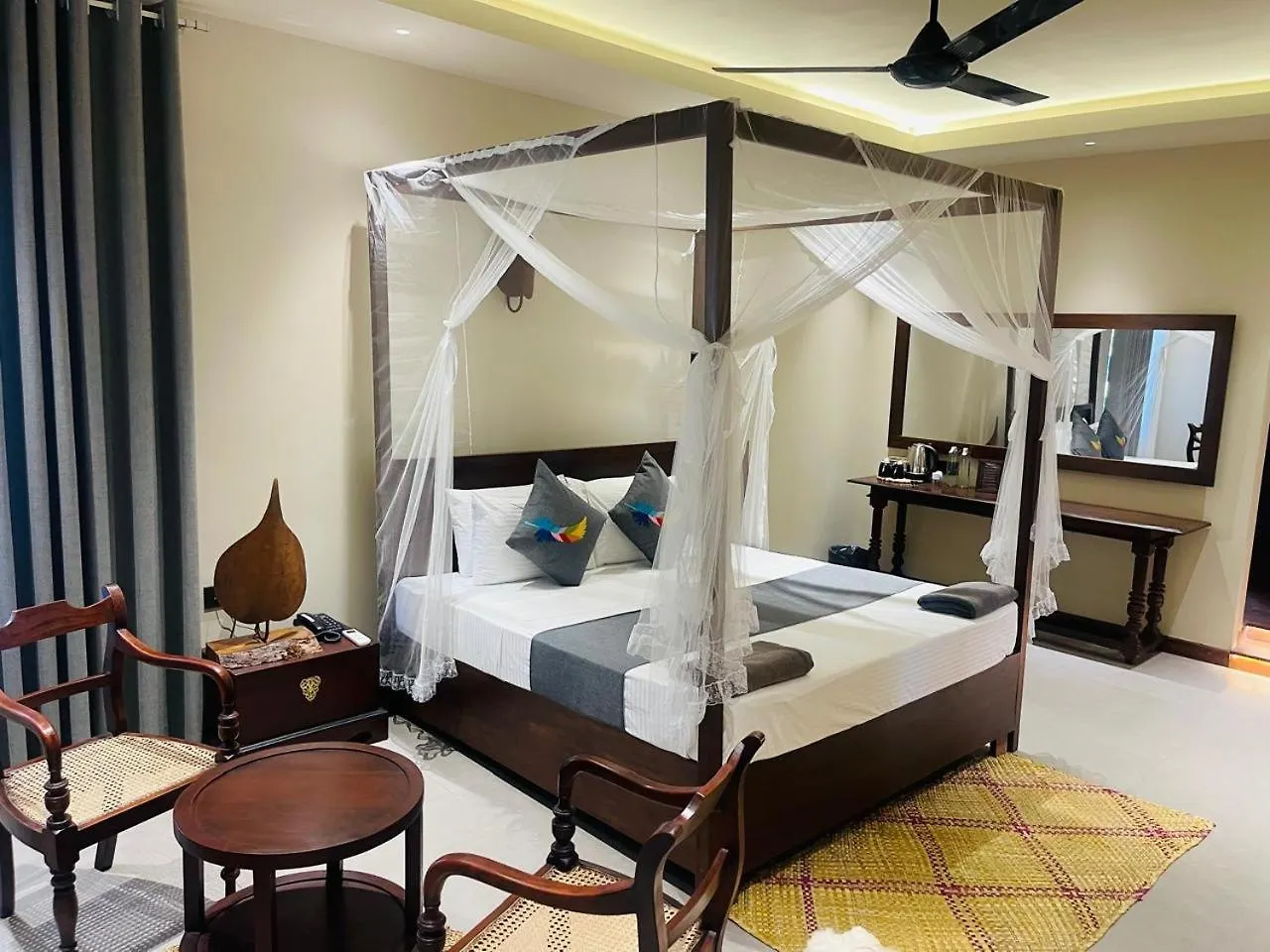 Bohemian Nest Hotel Negombo