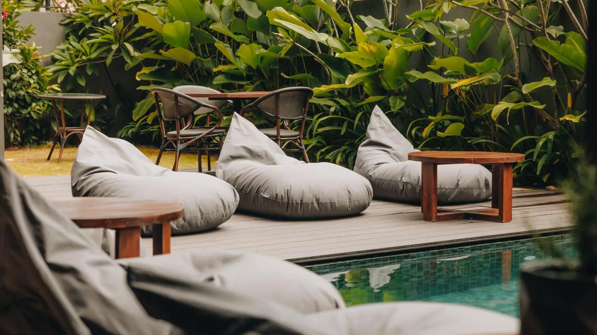 Bohemian Nest Hotel Negombo