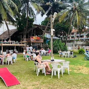 Hotel Honey, Negombo